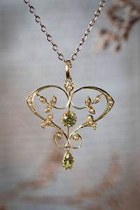 Art Nouveau 15k Peridot and Pearl Lavalier Necklace