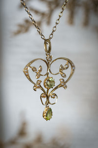 Art Nouveau 15k Peridot and Pearl Lavalier Necklace