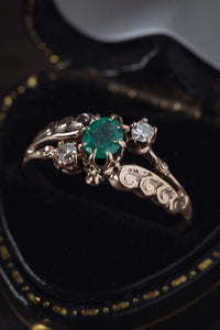 10k Victorian Emerald and Diamond Satellite Ring