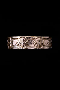 10k Victorian Hand Chased and Engraved Cigar Band Ring