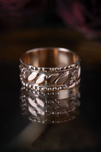 Highly Detailed Victorian Hand Chased Floral Cigar Band Ring