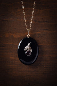 Victorian Onyx Forget Me Not Mourning Locket